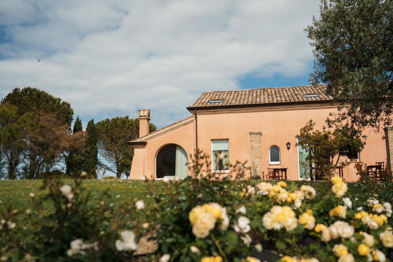 Nontiscordardimé Civitanova Marche Exterior foto