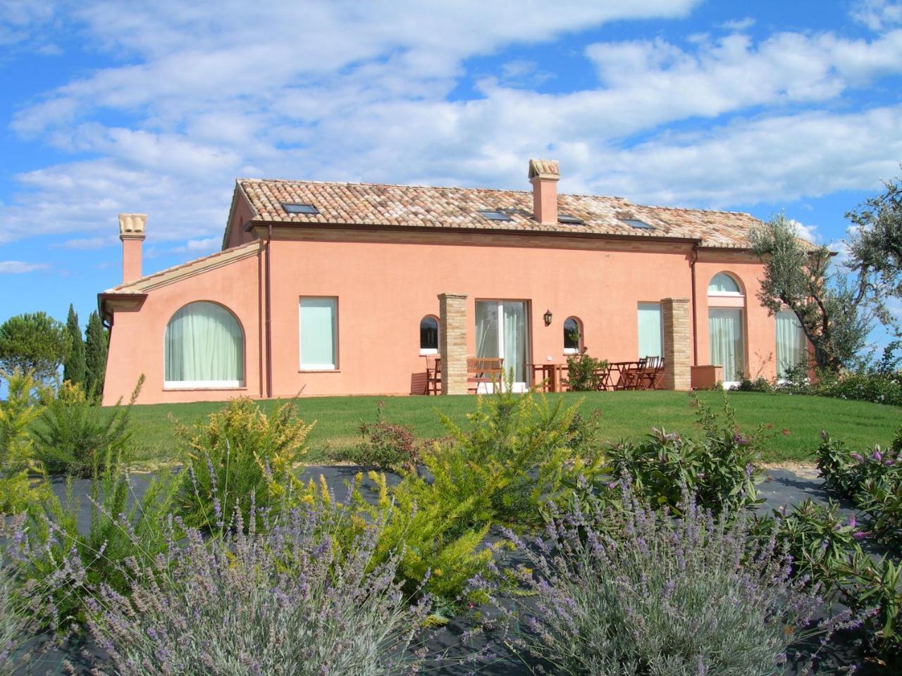 Nontiscordardimé Civitanova Marche Exterior foto
